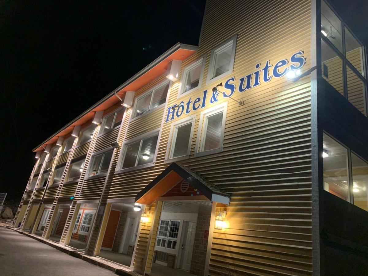 Hotel And Suites Les Laurentides Saint-Sauveur-des-Monts Buitenkant foto