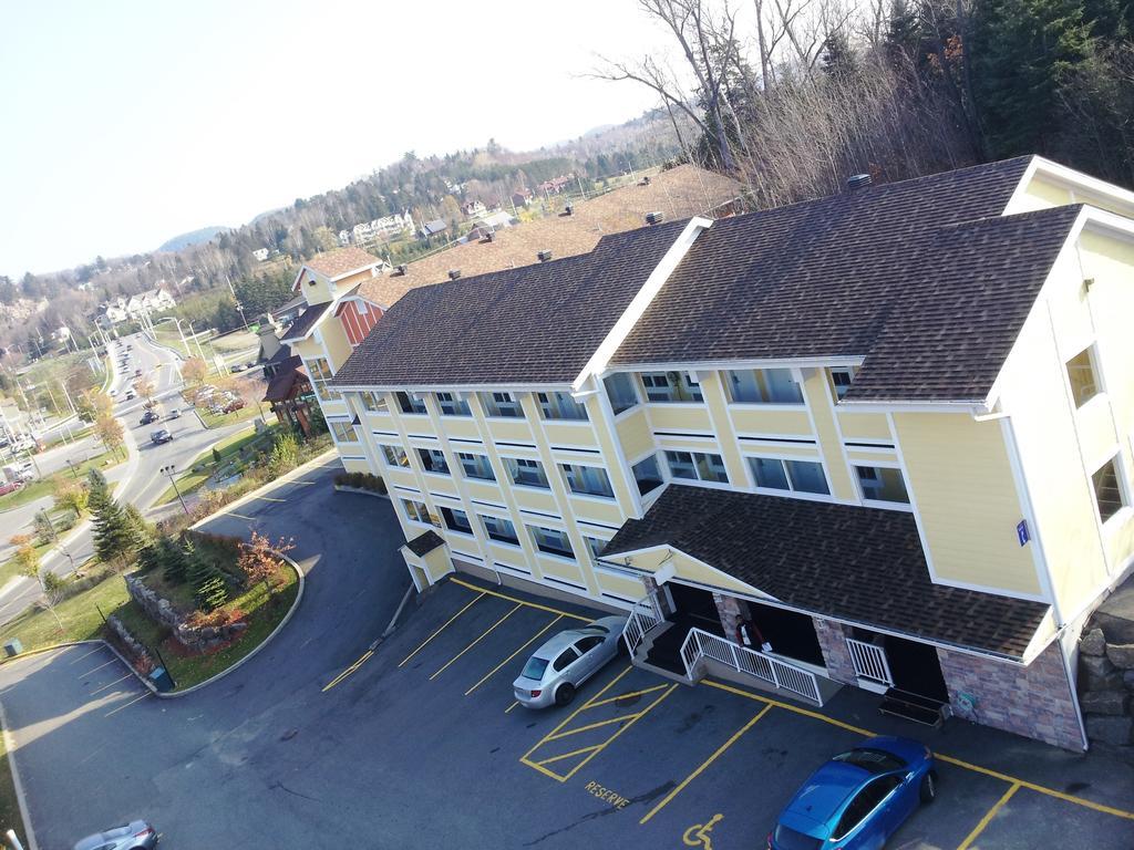 Hotel And Suites Les Laurentides Saint-Sauveur-des-Monts Buitenkant foto